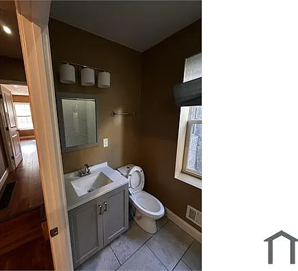 2135 W Susquehanna Ave #2 — Photo 8
