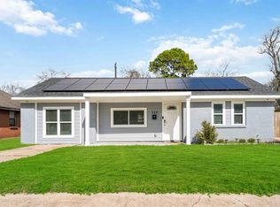 319 Victoria Dr, Houston, TX 77022