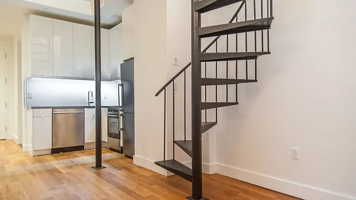 Rented by Nooklyn NYC LLC | media 94