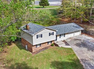 1633 Rebel Rd, Ashland, KY 41102