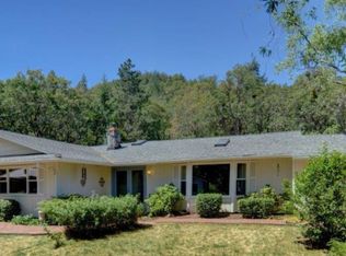 2079 Knowles Rd, Medford, OR 97501