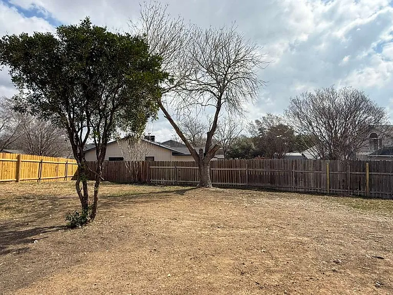 8750 Shallow Rdg — Photo 17