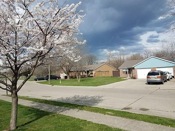 2nd image of 3105 Brickenwood Way