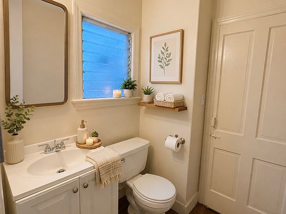 3rd image of 65 N Parkwood Ave