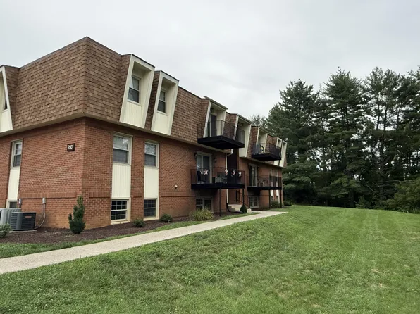 3501 Normandy Ln #2, Roanoke, VA 24018