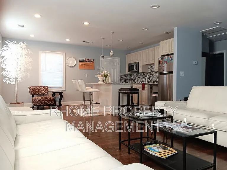 1711 Candler Rd — Photo 7