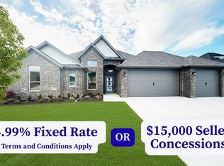 2405 Salmon St, Pea Ridge, AR 72751