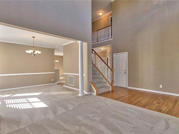 4th image of 592 Pimlico Cir