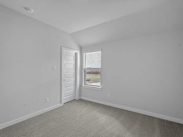 477 Rockstream Dr — Photo 12