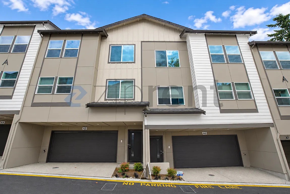 3 bed, 2.5 bath, 1456 sqft, $3,150 — Photo 1