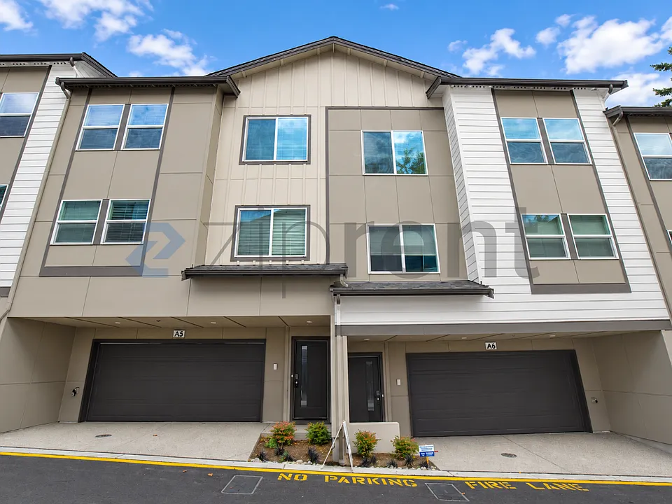 15215 35th Ave W #A5