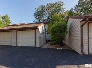 3389 Johnathan Ave, Bettendorf, IA