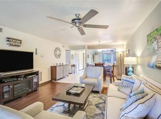 135 Cypress Way E, Naples, FL 34110