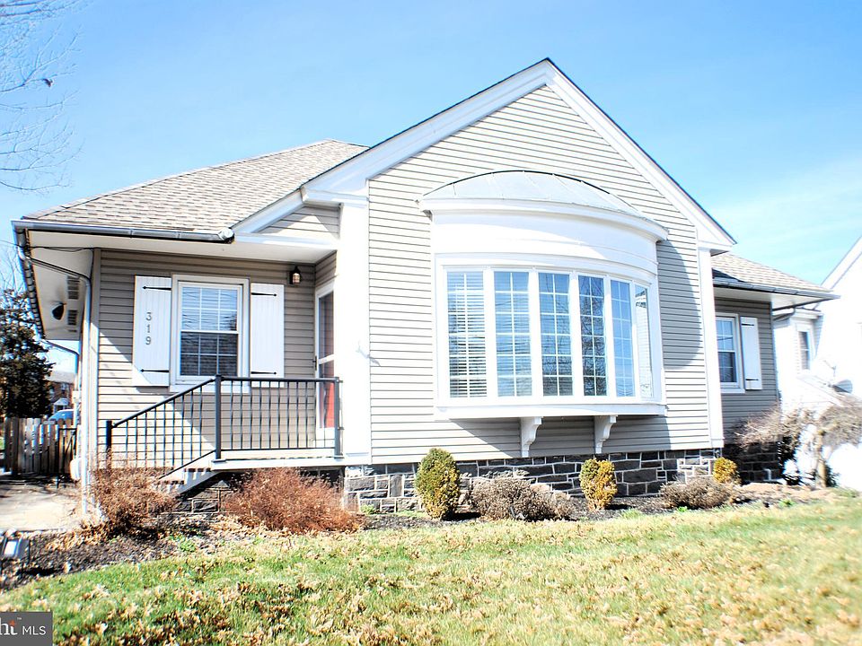 319 Maple Ave, Harleysville, PA 19438 Zillow