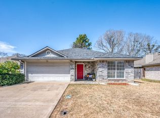 700 Frederick Cir, Flint, TX 75762