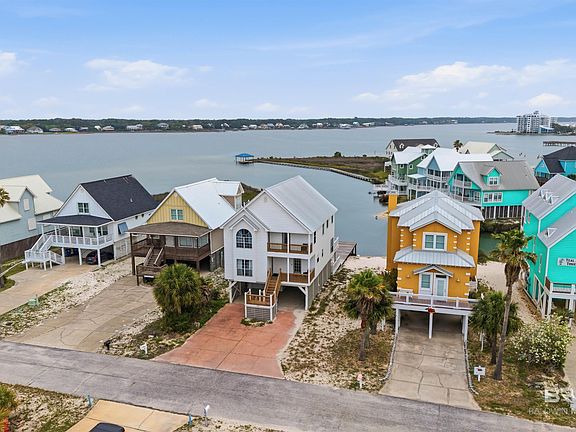 4th image of 116 Sand Dune Dr