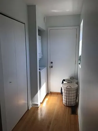 1328 N Bosworth Ave #8 — Photo 7