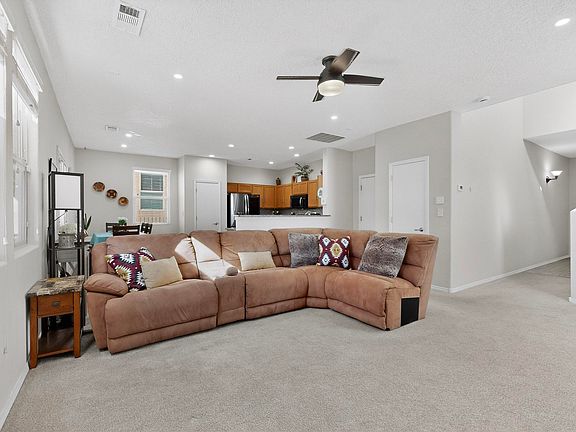 5th image of 2334 Vista De Colinas Dr SE