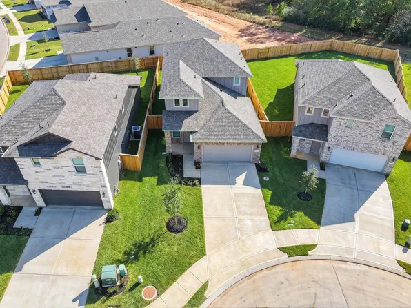 6812 Hart Oak Ct, Conroe, TX 77304