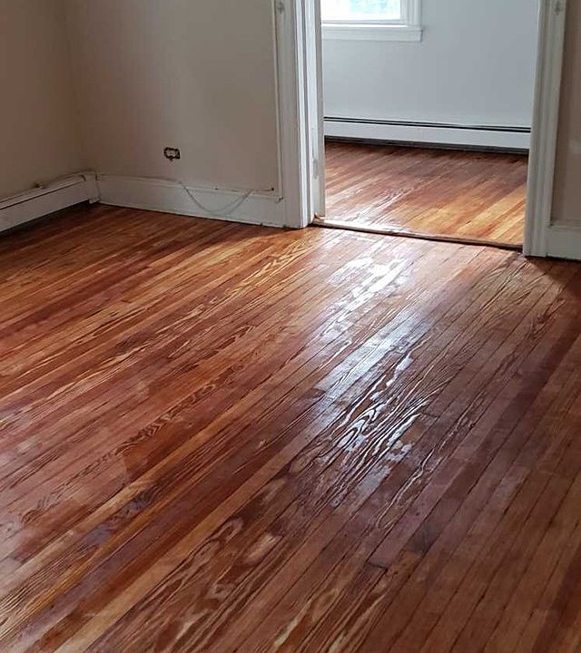 1st image of 728 River Dr #2