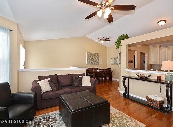 5th image of 305 Hidden Creek Ln