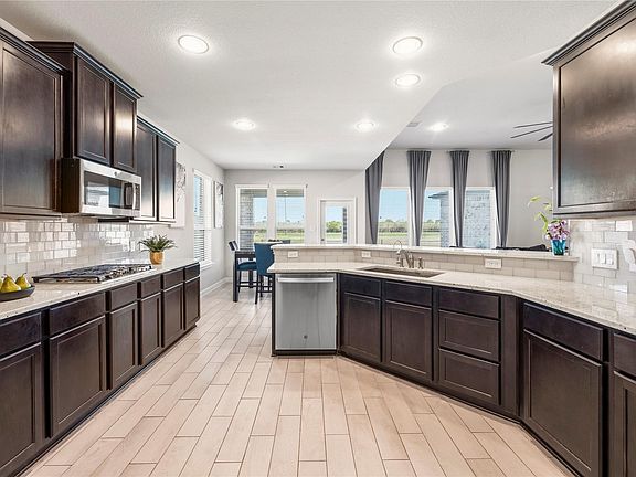 4th image of 3319 Learning Tree Ln