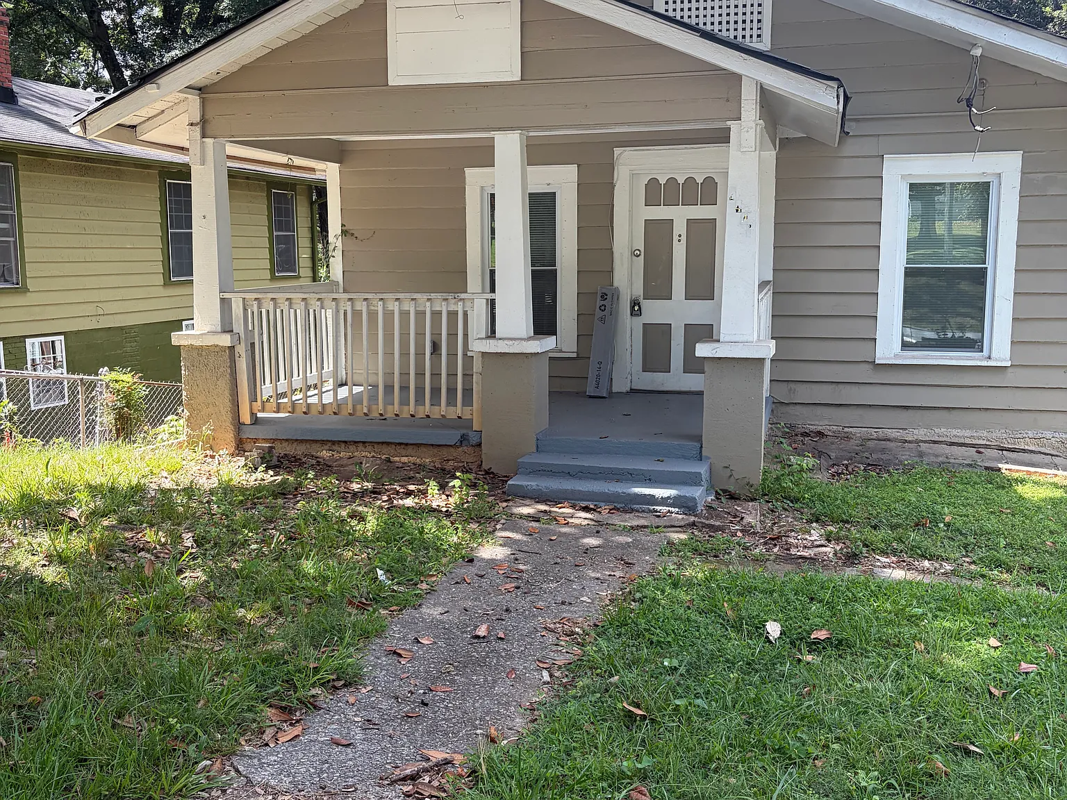 4 bed, 1321 sqft, $2,000 — Photo 2