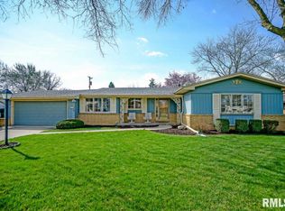 504 W Clybourn Ct, Peoria, IL 61614