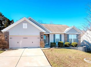 6561 Buckingham Palace Dr, Imperial, MO 63052