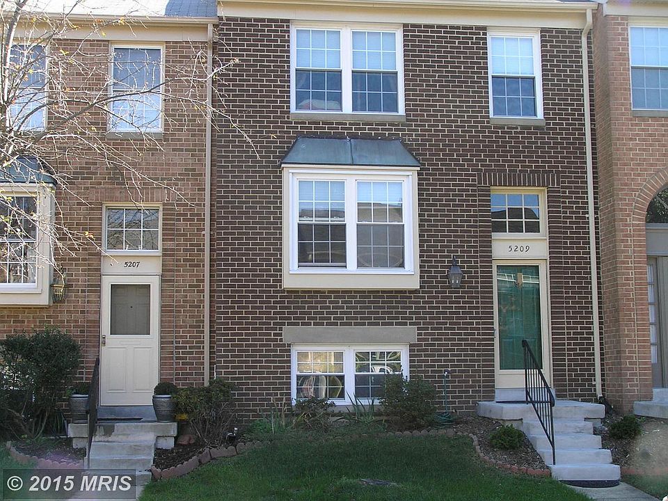 1st image of 5209 Martinique Ln