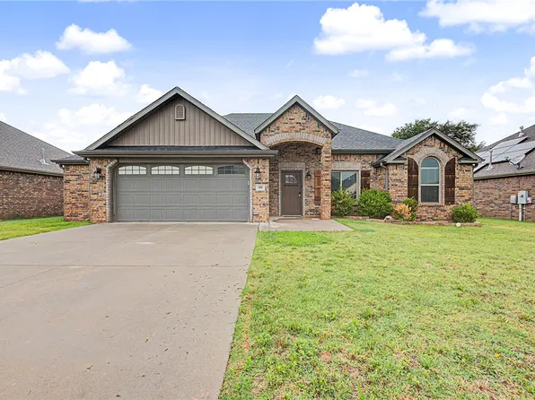 950 Bob Glen Cir, Centerton, AR 72719