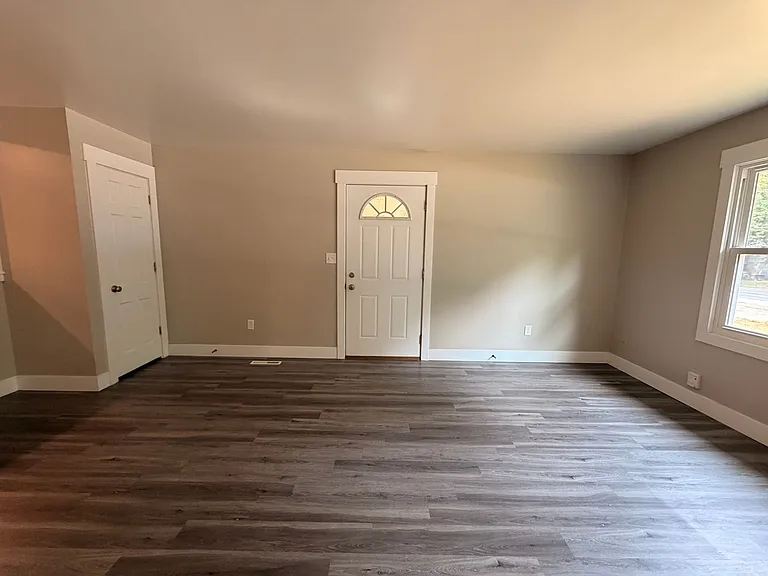 5729 Ridgebrook Ave SE — Photo 13