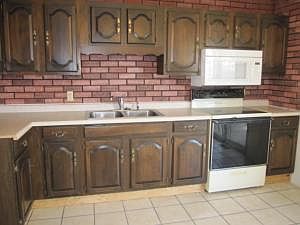 4th image of 2312 Hillside Ln