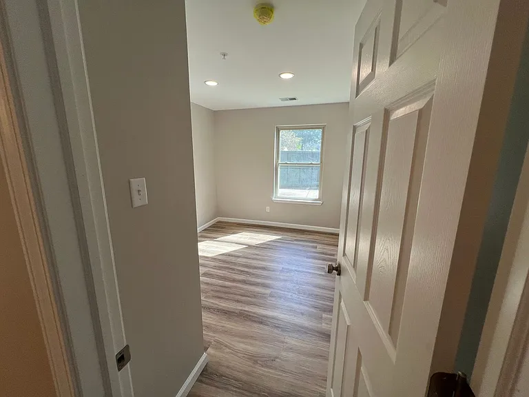 3210A E John Hinkle Pl — Photo 12
