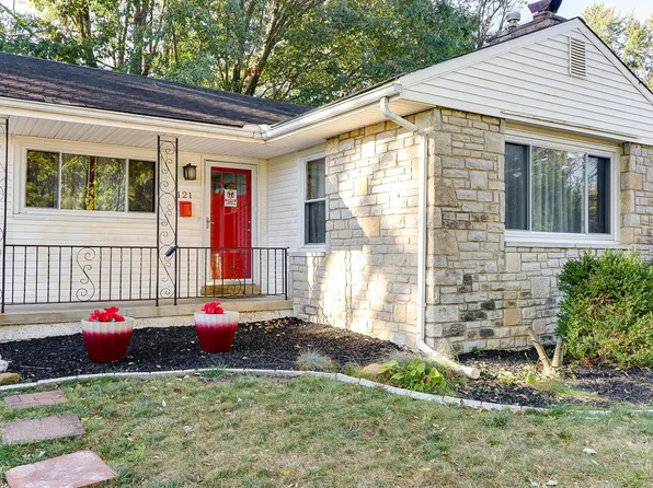 121 Pinewood Dr, Columbus, OH 43213