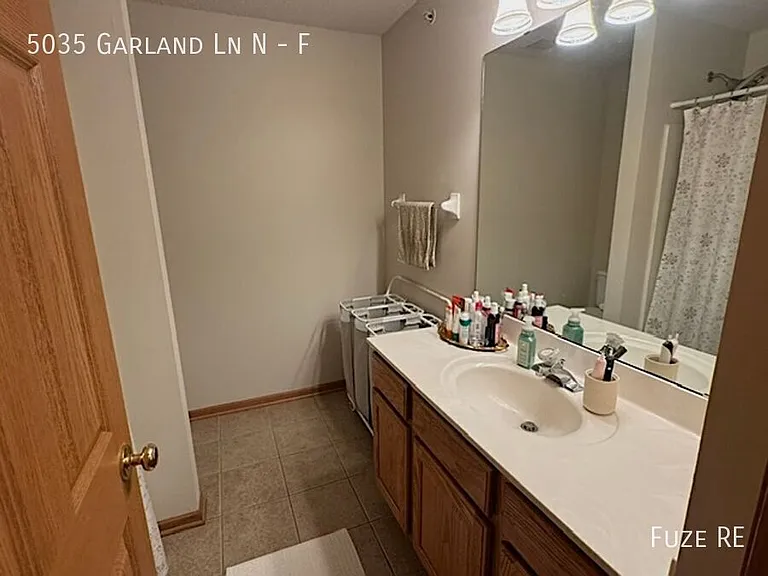 5035 Garland Ln N #F — Photo 10
