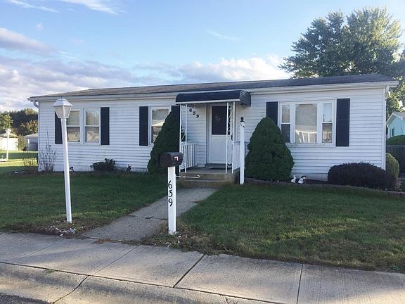 2nd image of 639 Dede Dr