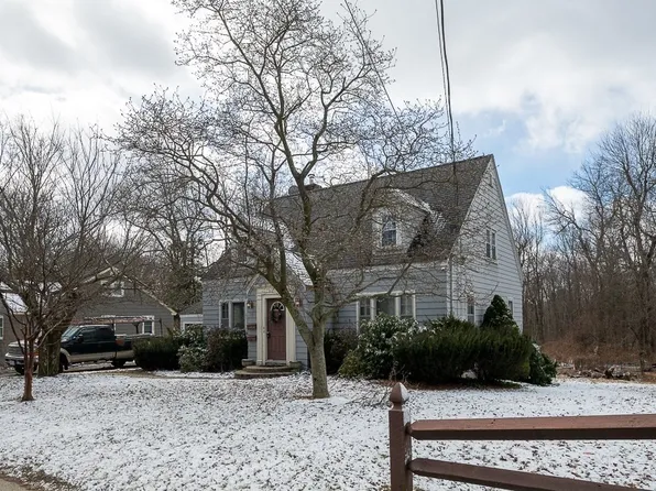 111 Holden St, Holden, MA 01520