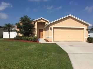 2968 Coach Lamp Rd, Mulberry, FL 33860