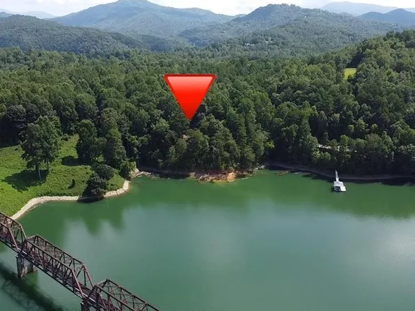 145-3 Fontana Lake Dr, Bryson City, NC 28713