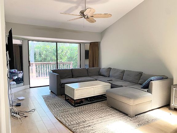 5th image of 2307 Landings Boulevard