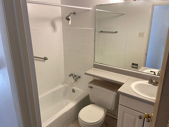 3rd image of 5353 Walsh St APT 1A