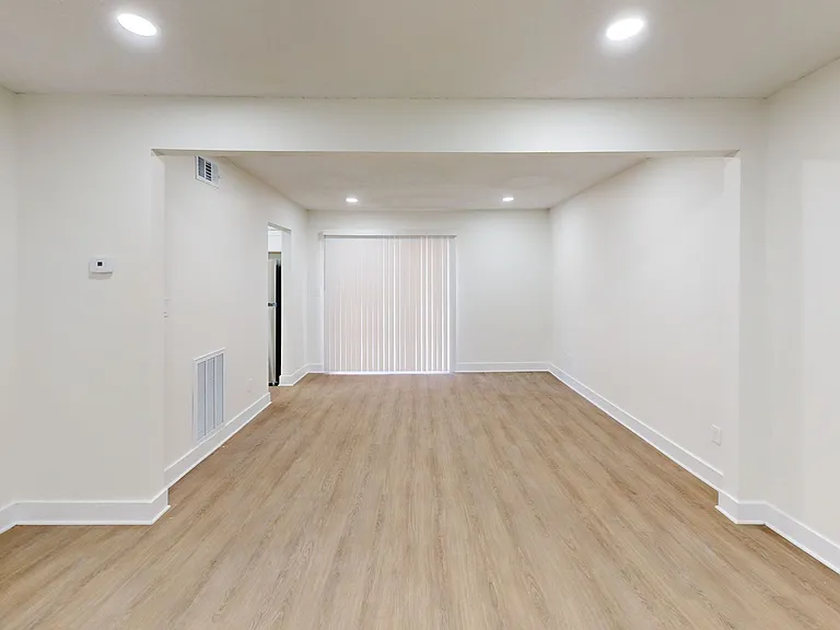 Crystal Grove Townhomes LLC — Photo 59