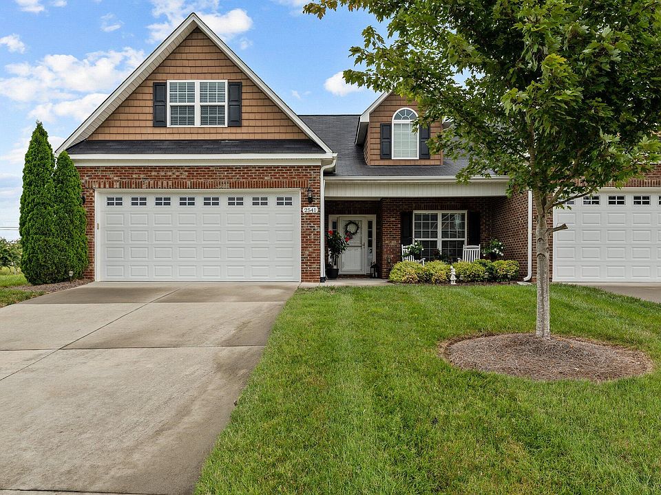 1st image of 2541 Longshadow Dr
