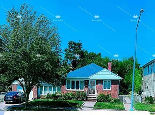 157-25 20th Ave, Whitestone, NY 11357