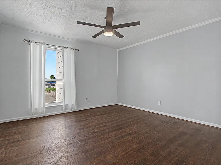 307 Yacht Club Ln #307 — Photo 15