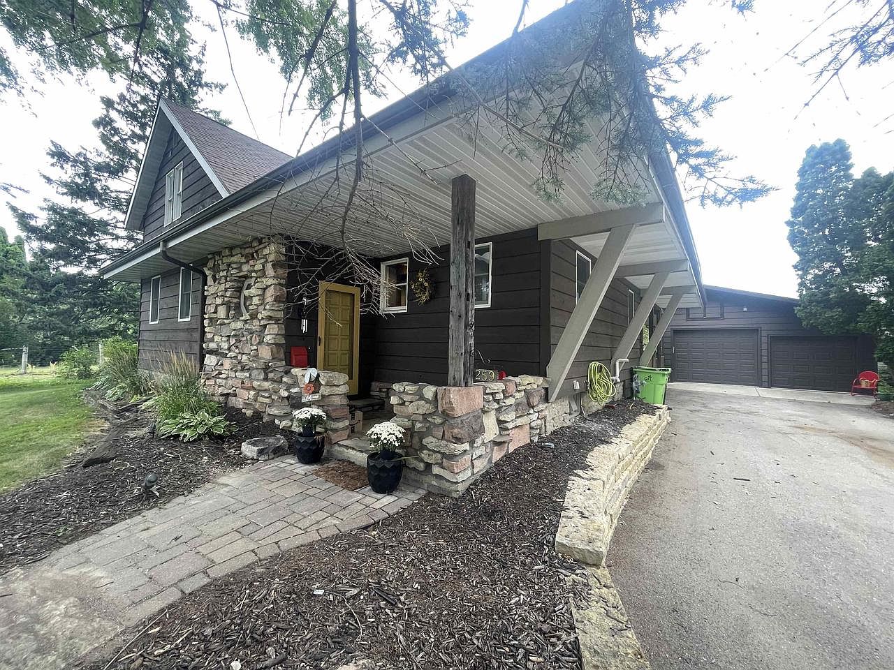 259 North Watertown Street, Waupun, WI 53963 Zillow