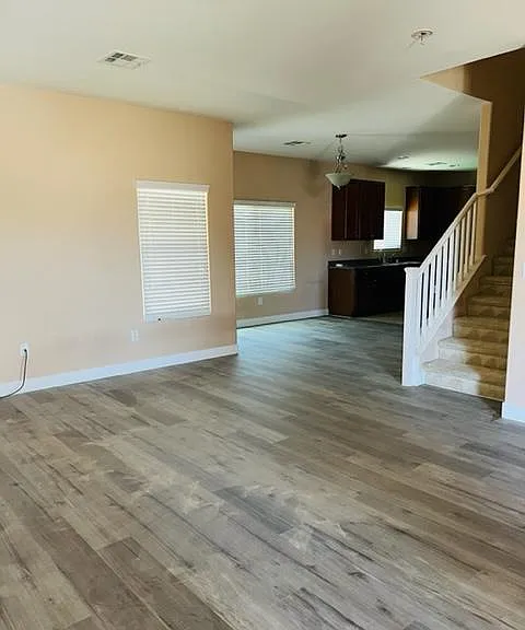 5722 S Tioga Way — Photo 3