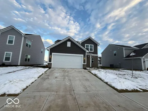 525 Redvine Dr, Sheridan, IN 46069