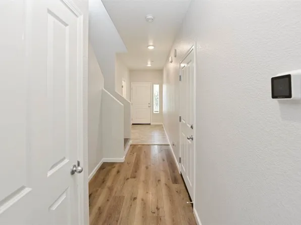 4579 Golden Cedar St, Sacramento, CA 95834